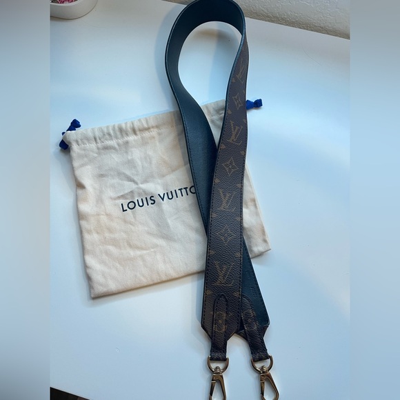 Louis Vuitton Bandouliere Strap - Picture 2 of 5
